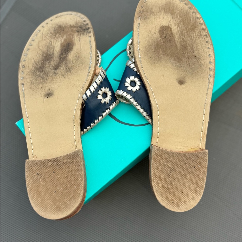 Jack Rogers Women's Navy Sandals with Platinum Accents - size 8M - Picture 6 of 6
